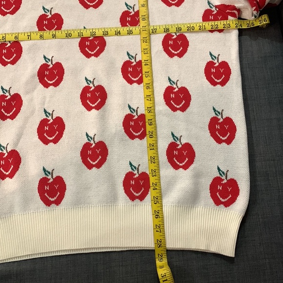 NYON NEW Crewneck Sweater Large New York Big Apple Cotton Plazacore Casual Theme - Picture 11 of 14